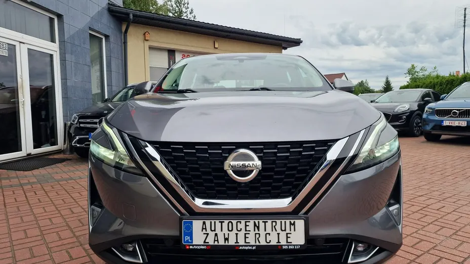 NISSAN Qashqai -