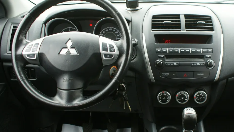 MITSUBISHI ASX -