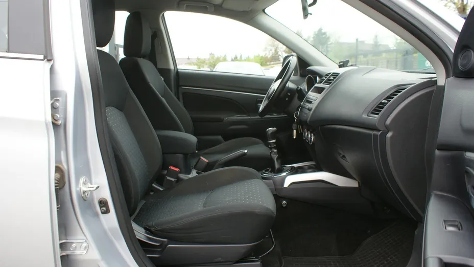 MITSUBISHI ASX -
