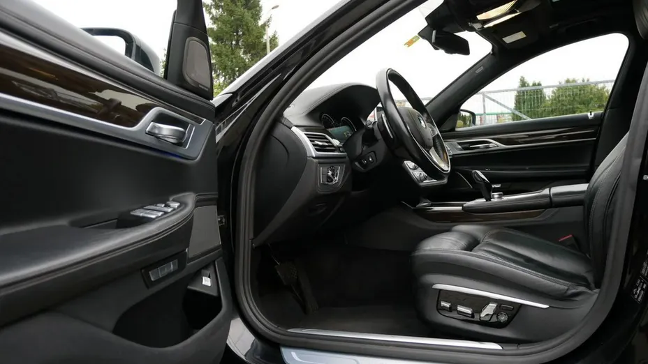 BMW Seria 7 -