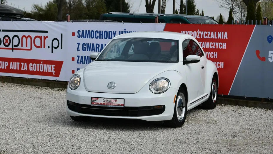 VOLKSWAGEN New Beetle -