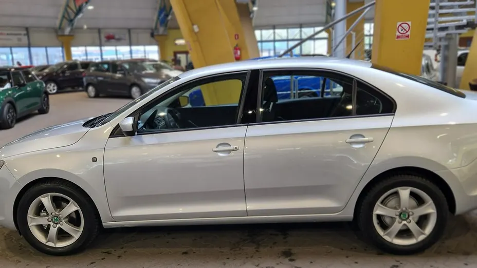 SKODA Rapid -
