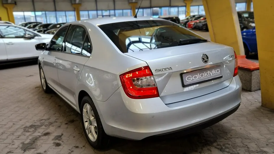 SKODA Rapid -