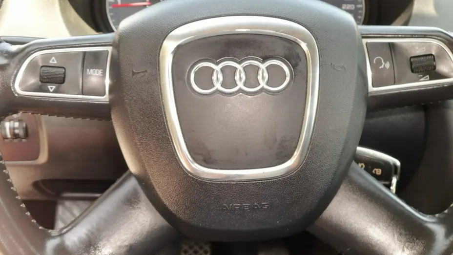 AUDI A3 -