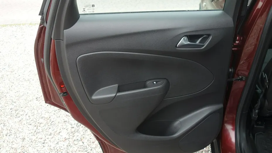 OPEL Crossland X -