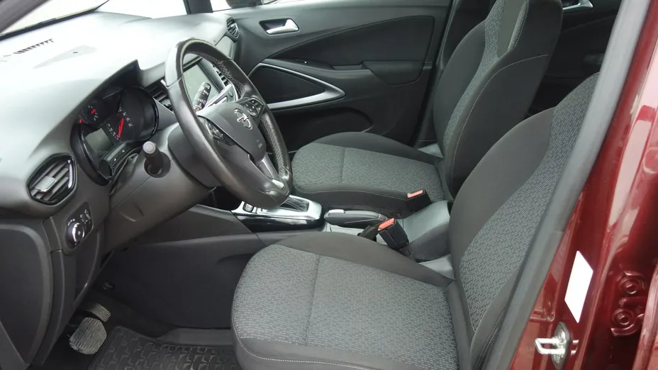 OPEL Crossland X -