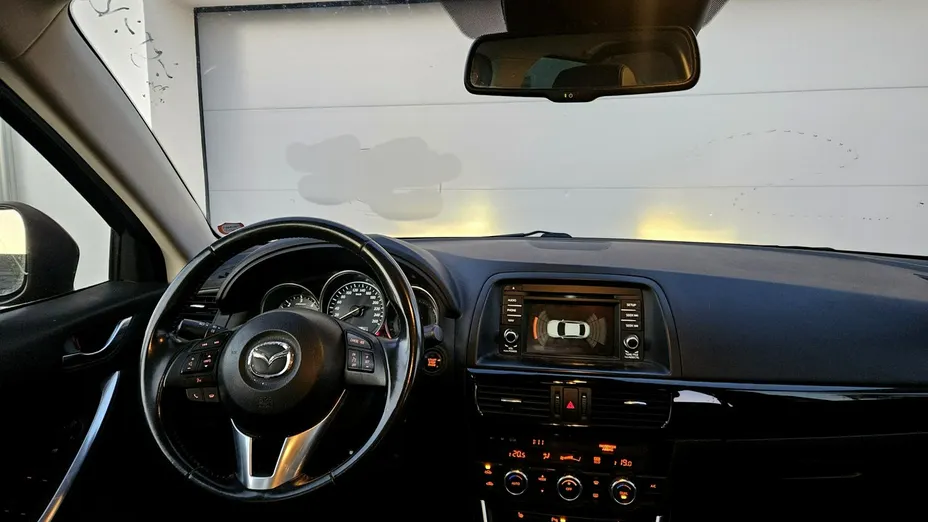 MAZDA CX-5 -