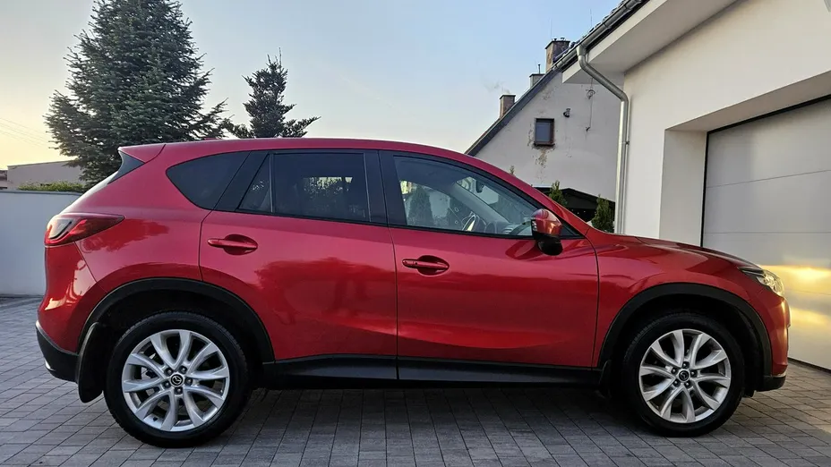 MAZDA CX-5 -