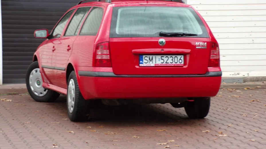 SKODA Octavia -