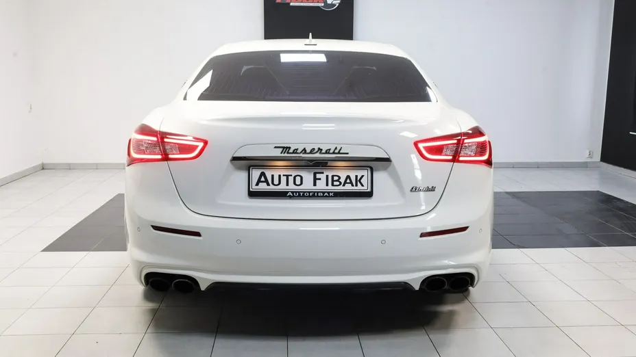 MASERATI Ghibli -