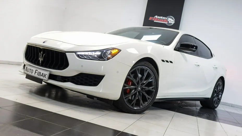 MASERATI Ghibli -