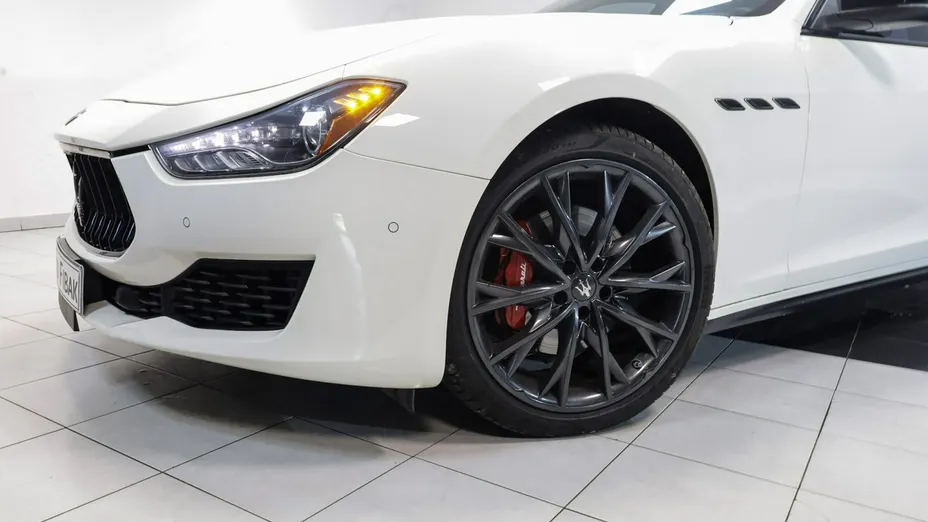 MASERATI Ghibli -