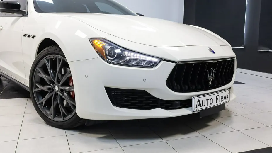 MASERATI Ghibli -
