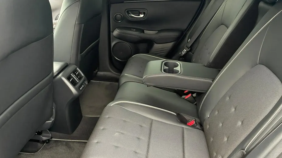 HONDA ZR-V -