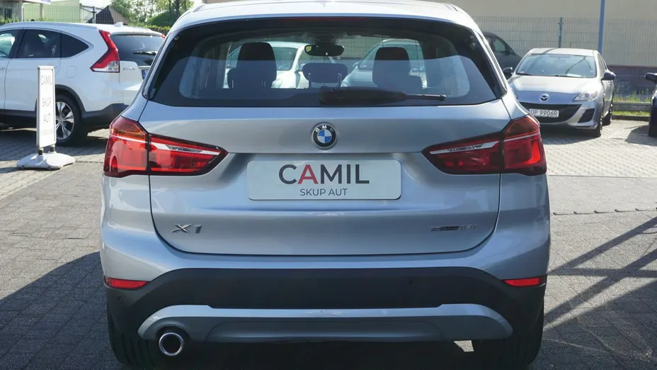 BMW X1 -