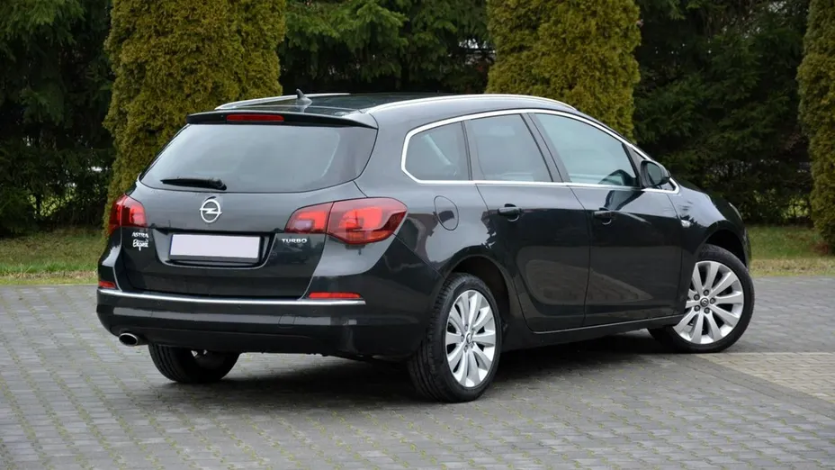 OPEL Astra -