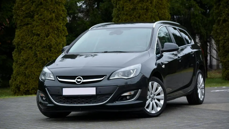 OPEL Astra -