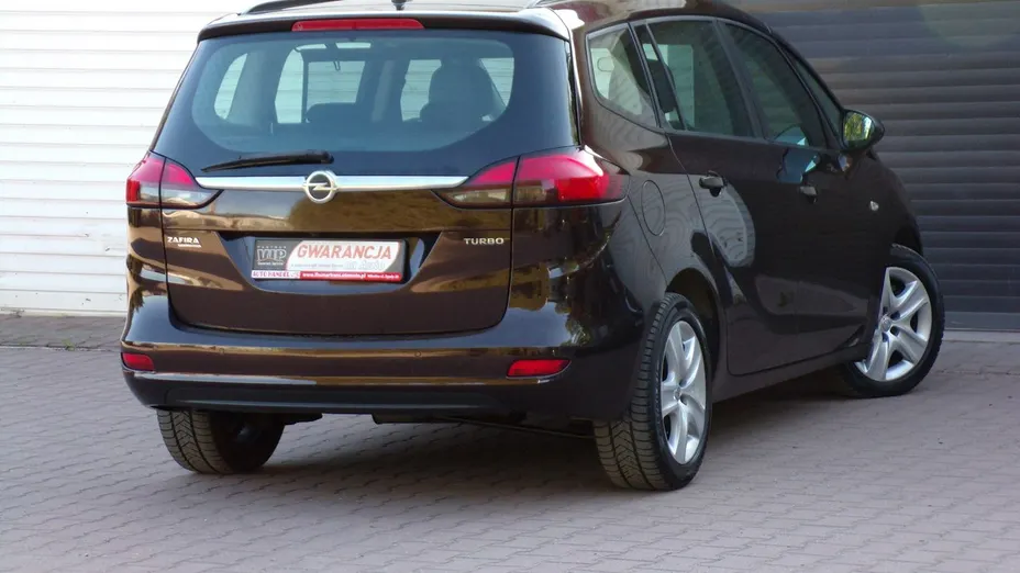 OPEL Zafira -