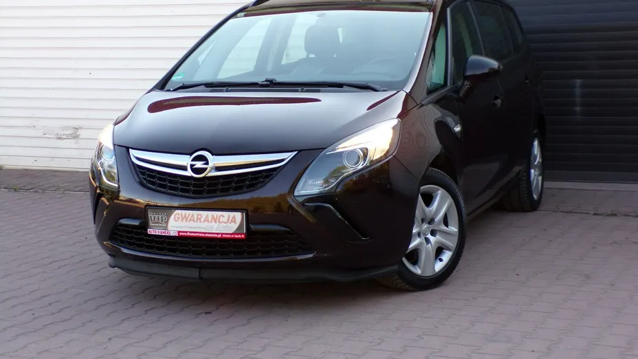 OPEL Zafira -