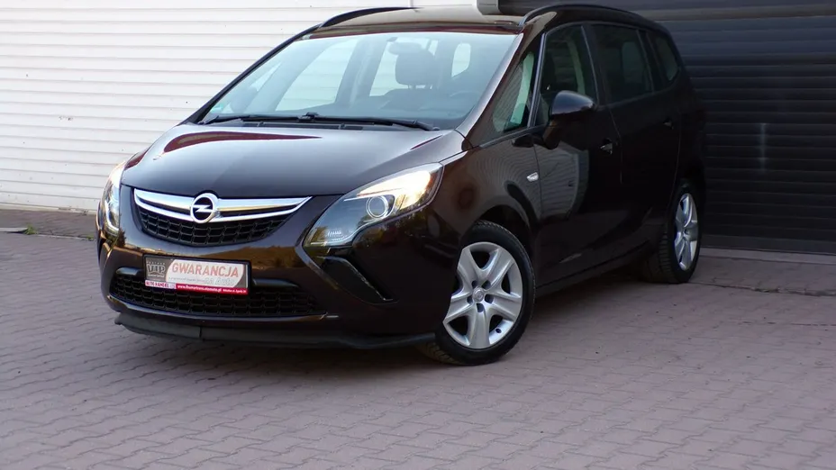 OPEL Zafira -