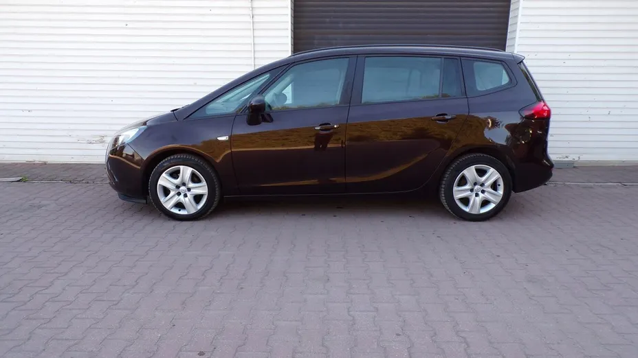 OPEL Zafira -