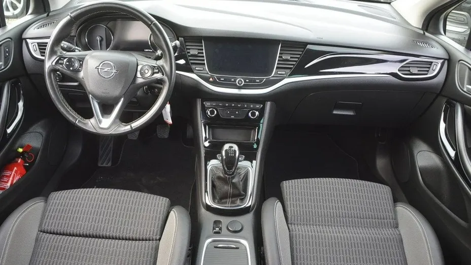 OPEL Astra -