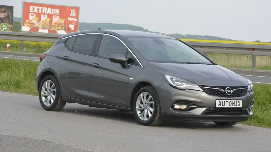 OPEL Astra -