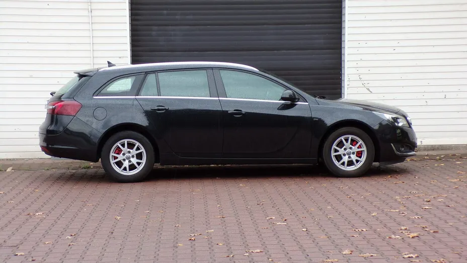 OPEL Insignia -