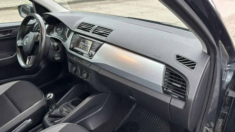 SKODA Fabia -