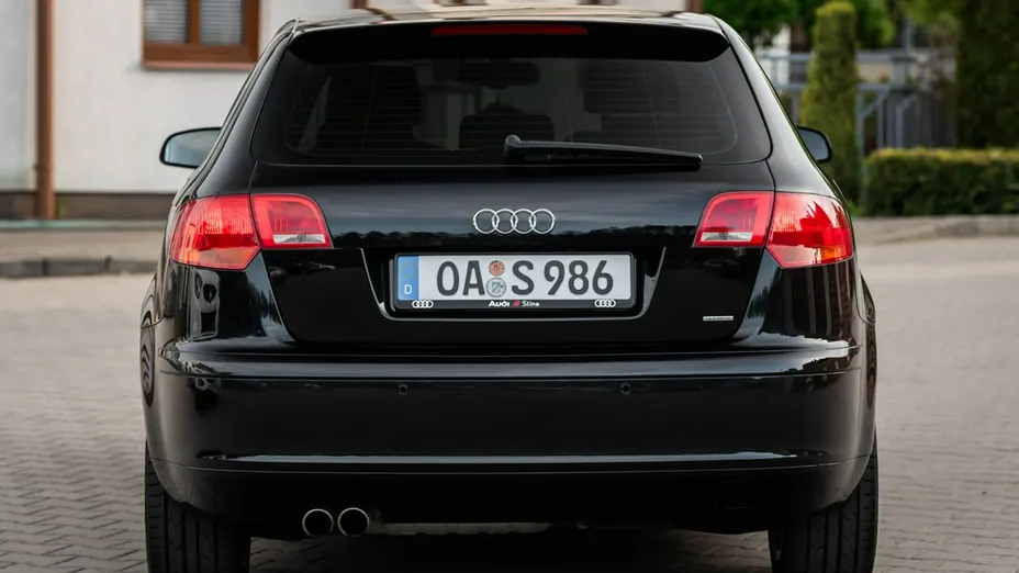 AUDI A3 -