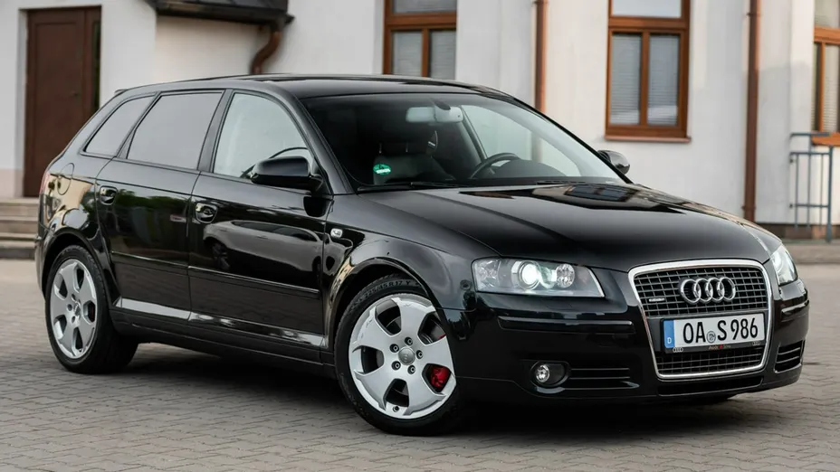 AUDI A3 -