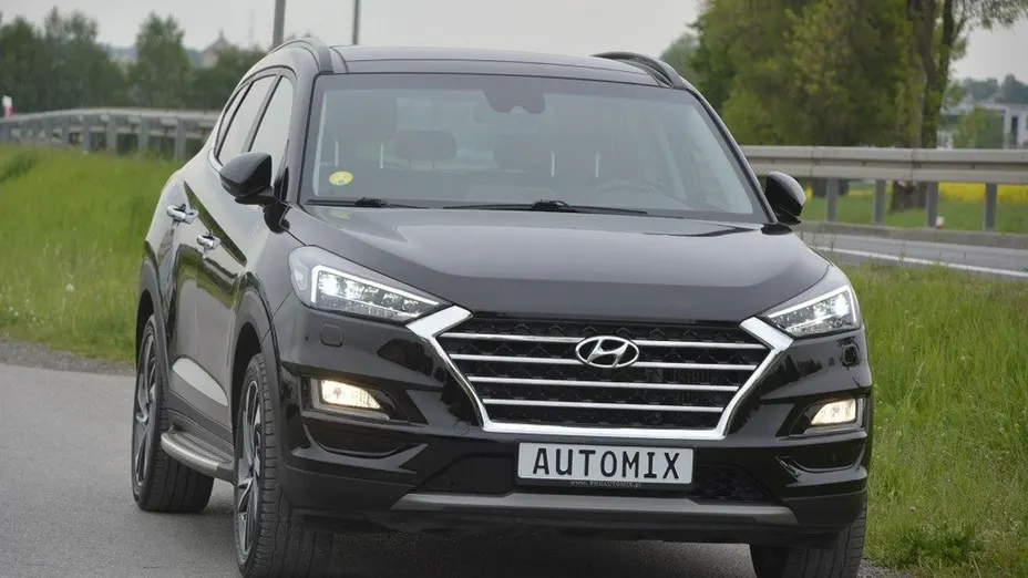 HYUNDAI Tucson -