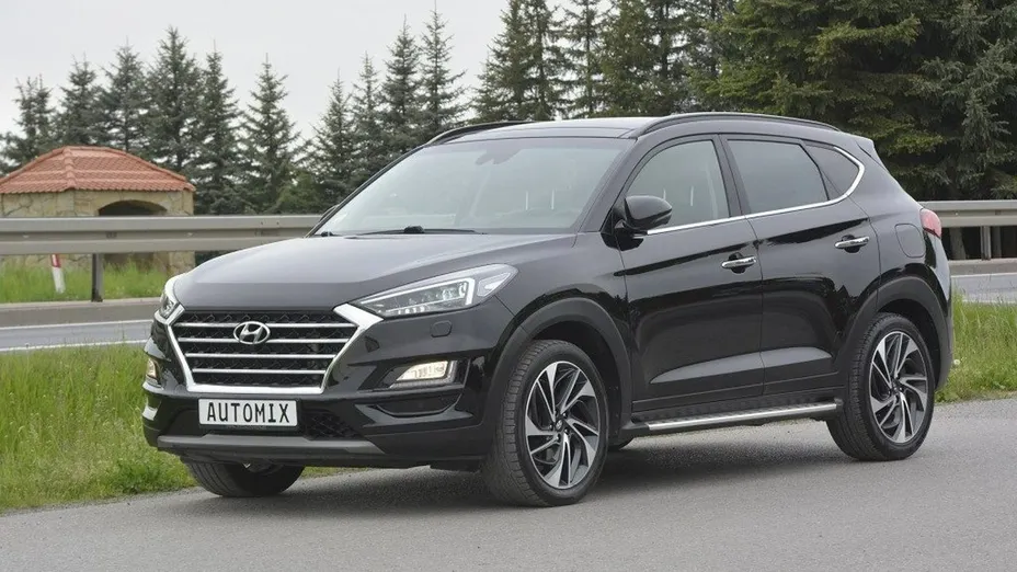 HYUNDAI Tucson -