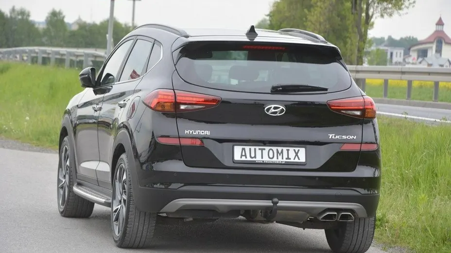 HYUNDAI Tucson -