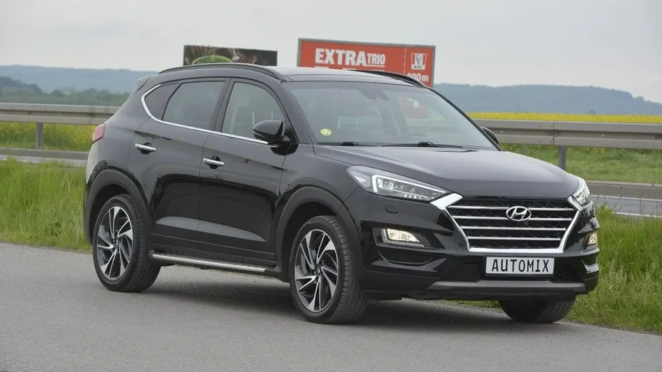 HYUNDAI Tucson -