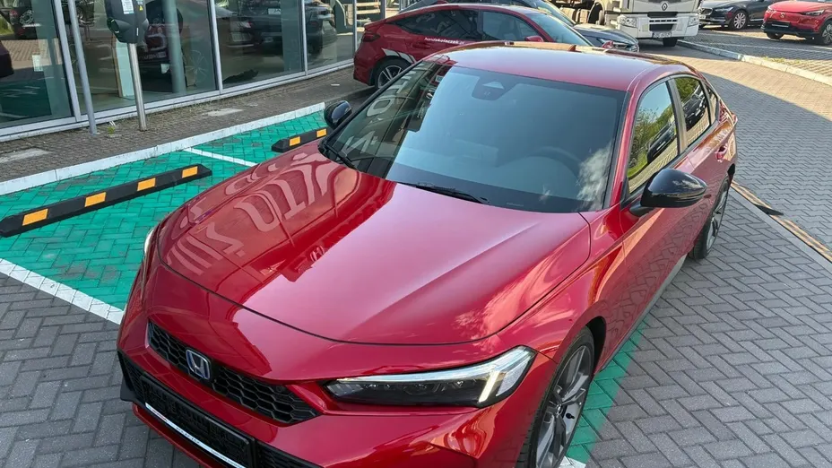 HONDA Civic -