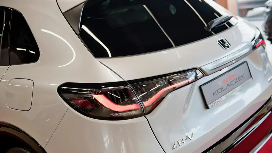 HONDA ZR-V -