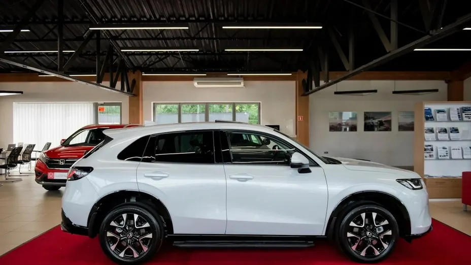 HONDA ZR-V -