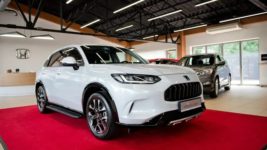 HONDA ZR-V -