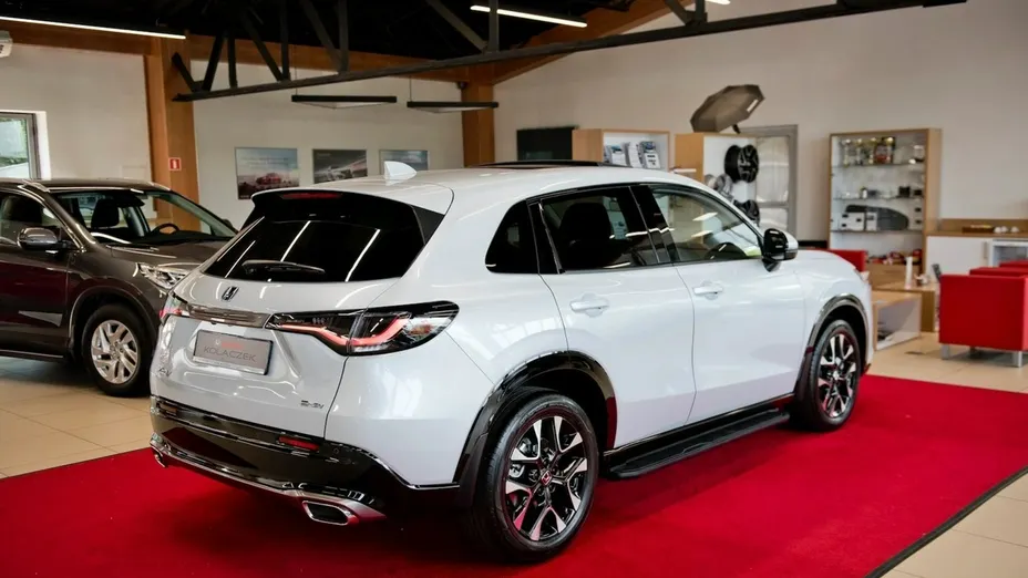 HONDA ZR-V -