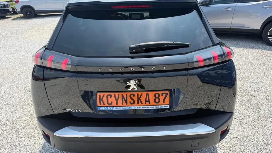 PEUGEOT 2008 -