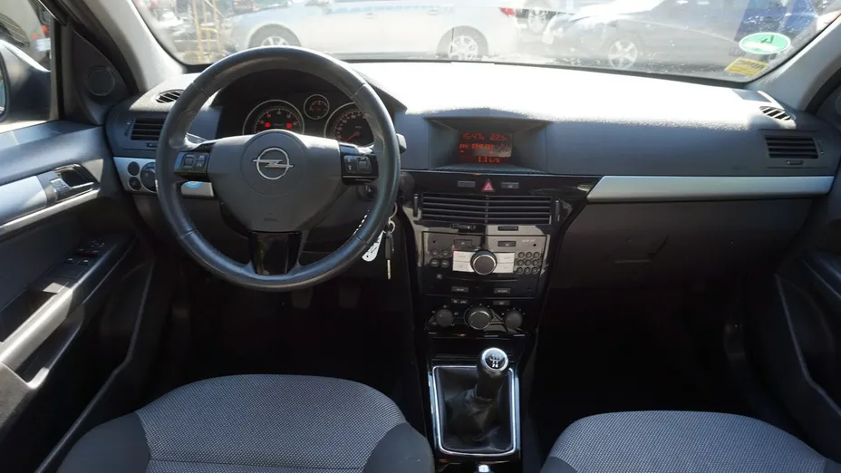 OPEL Astra -