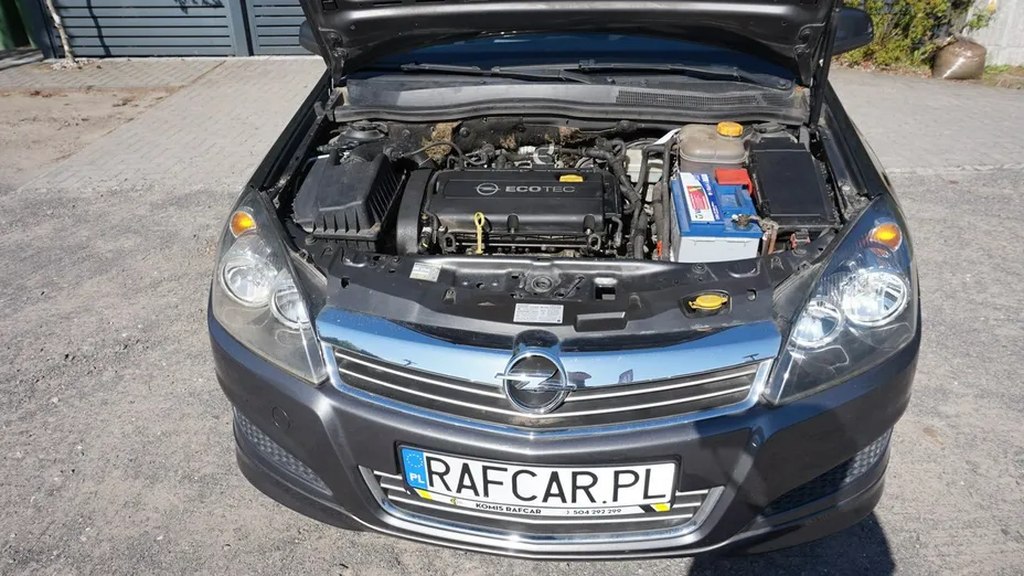 OPEL Astra -