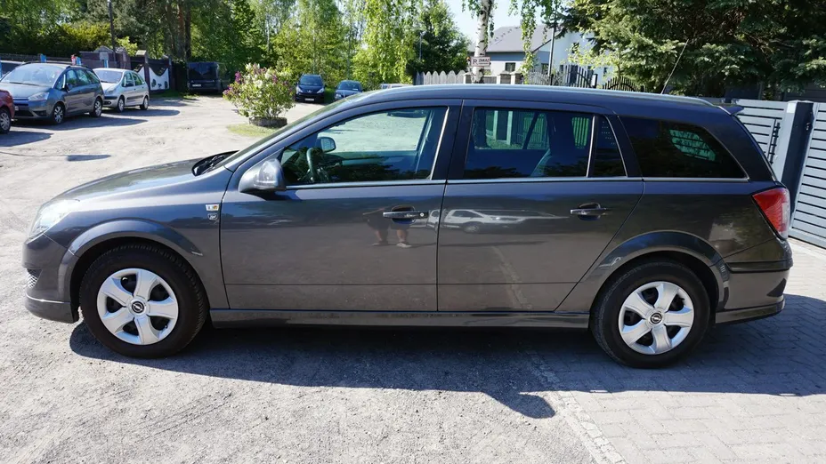 OPEL Astra -