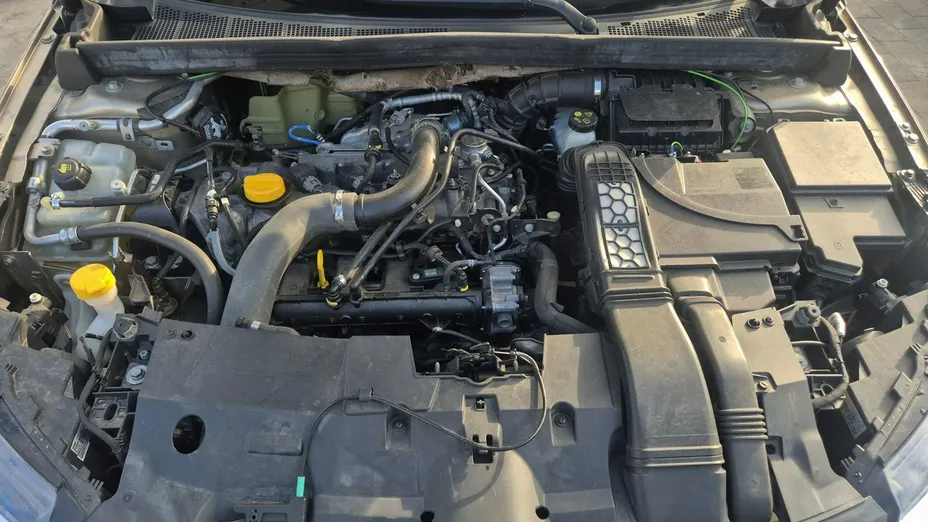 RENAULT Megane -