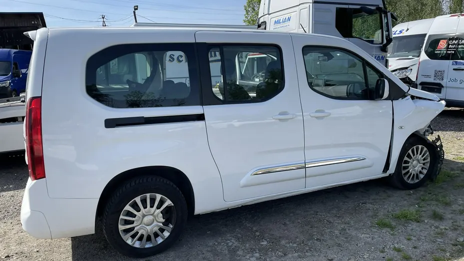 TOYOTA Proace City Verso -