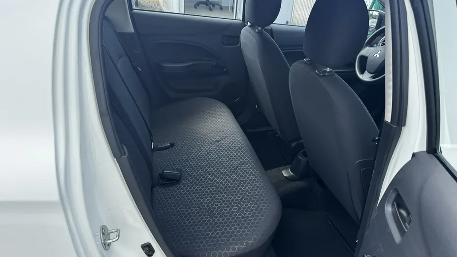 MITSUBISHI Space Star -