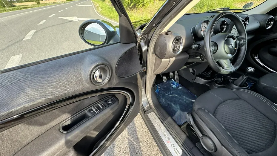 MINI Countryman -