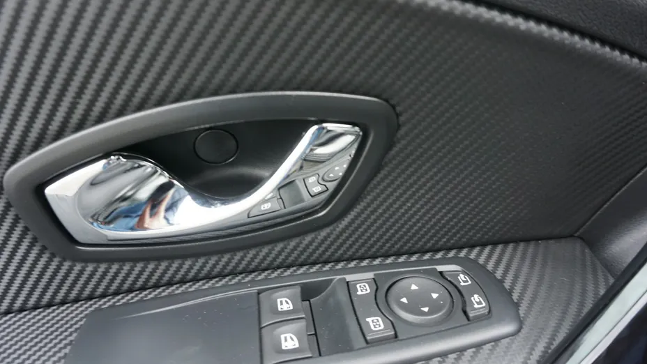 RENAULT Megane -