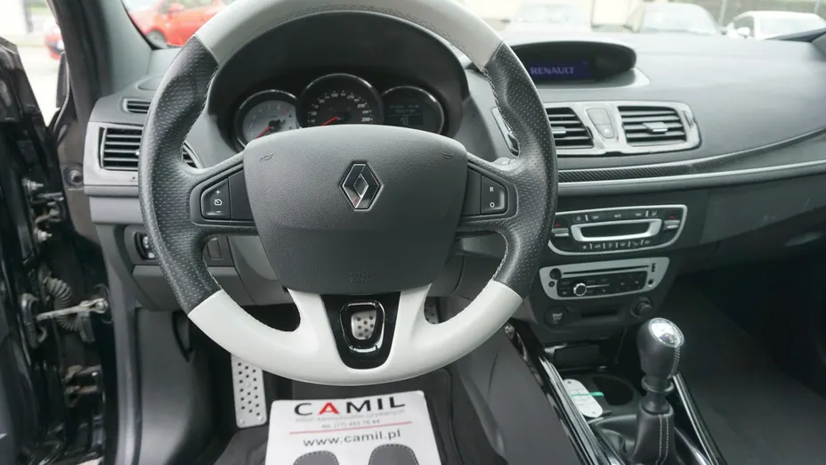 RENAULT Megane -